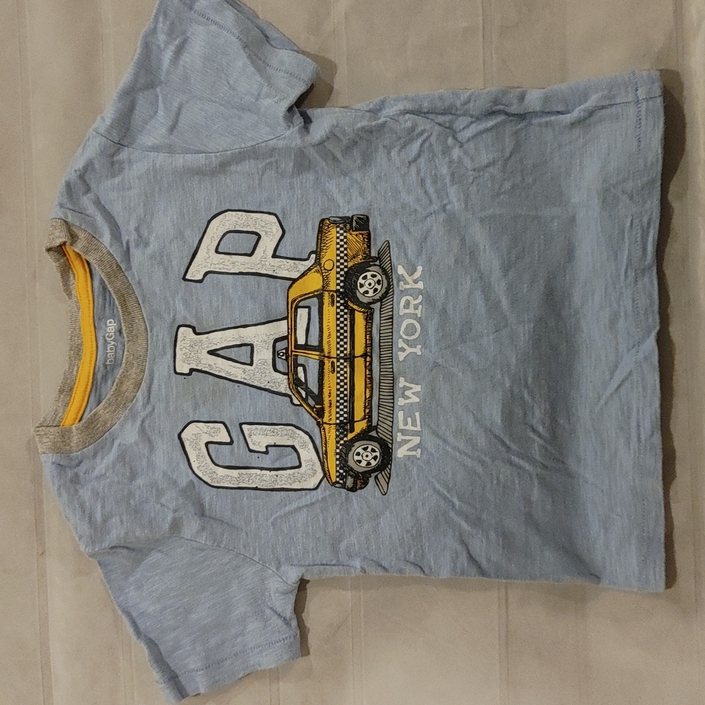 Baby gap tee